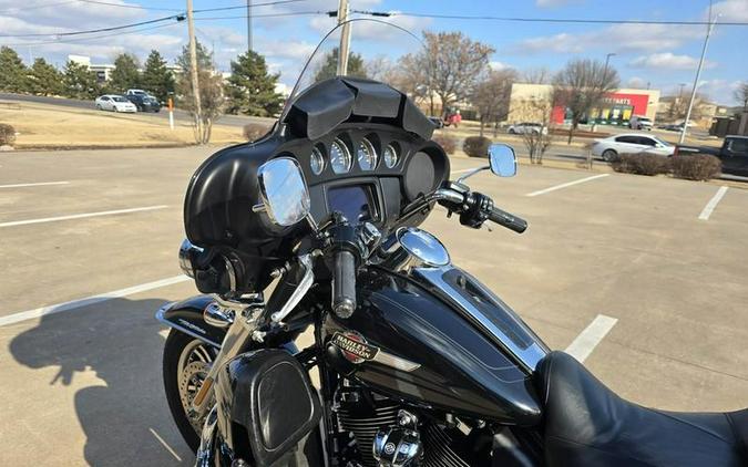 2022 Harley-Davidson® FLHTCUTG - Tri Glide® Ultra