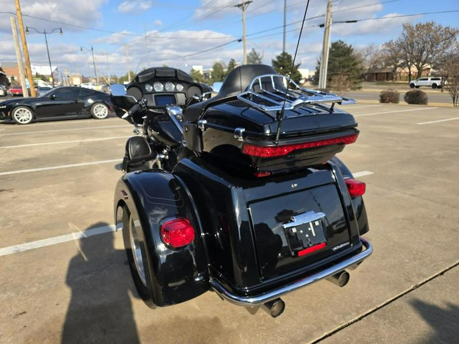 2022 Harley-Davidson® FLHTCUTG - Tri Glide® Ultra