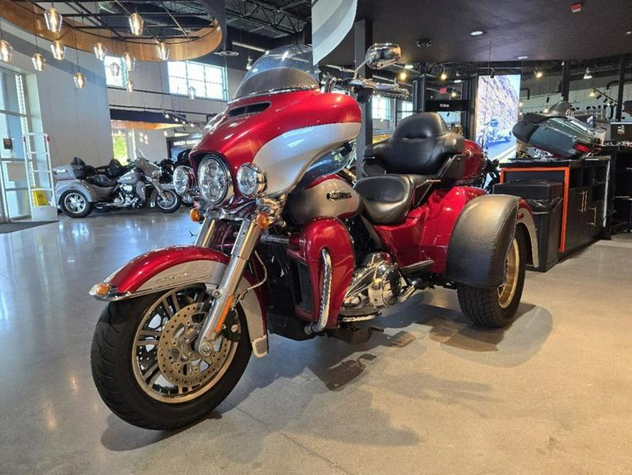 2019 Harley-Davidson® FLHTCUTG - Tri Glide® Ultra