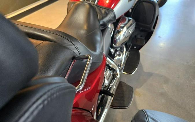 2019 Harley-Davidson® FLHTCUTG - Tri Glide® Ultra