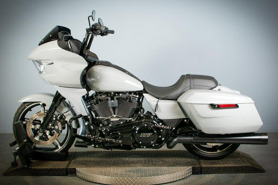 2025 Harley-Davidson Road Glide FLTRX