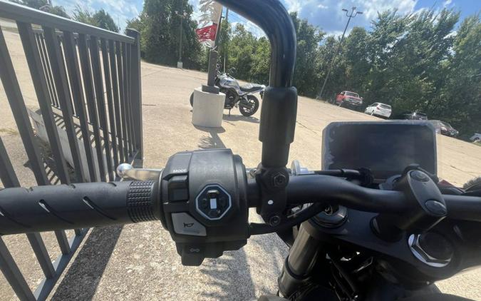 2026 Honda CB750 Hornet E-Clutch