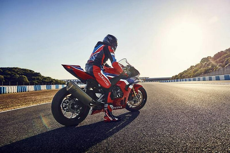 2026 Honda CBR1000RR-R Fireblade SP Grand Prix Red