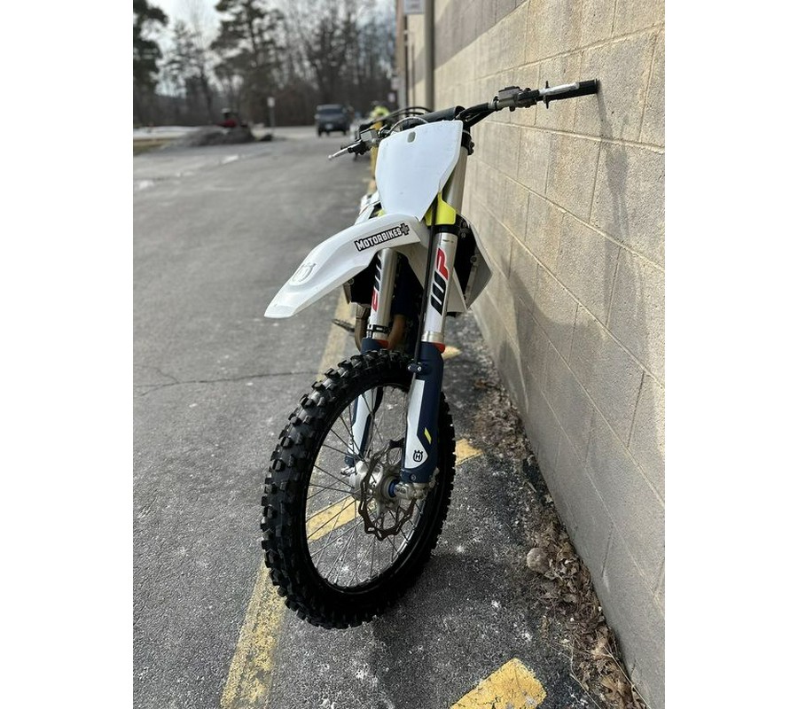 2022 Husqvarna® FC 450