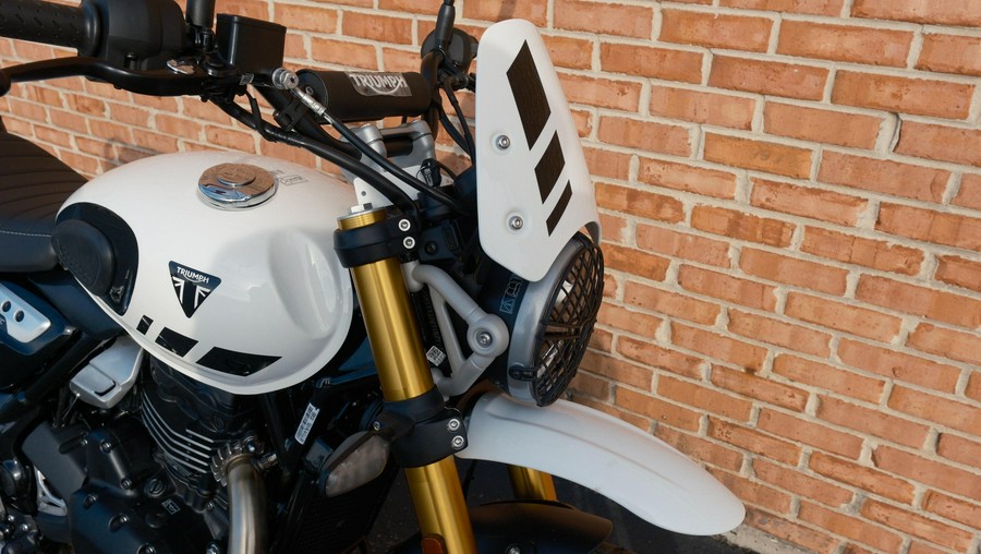 2026 Triumph Scrambler 400 XC
