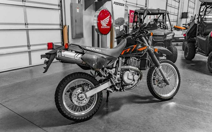 2025 Suzuki DR 650S