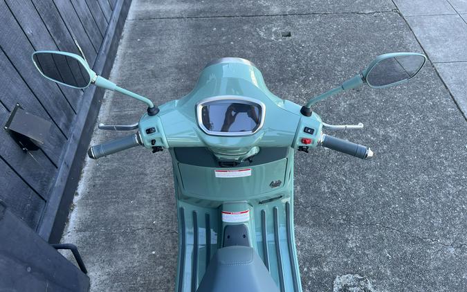 2027 Vespa GTS 310 80th Anniversario