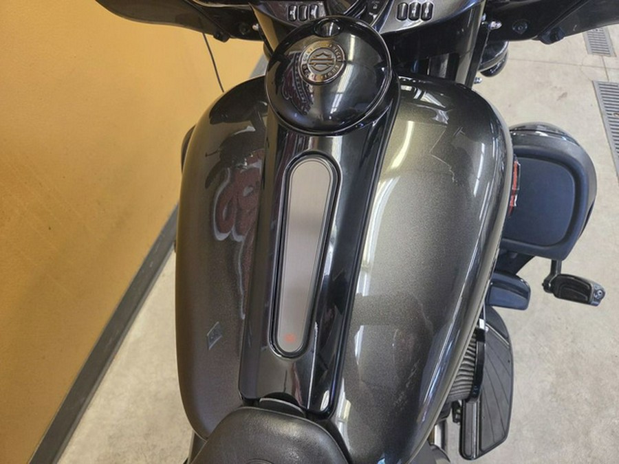 2018 Harley-Davidson Touring FLHTKSE - CVO Limited