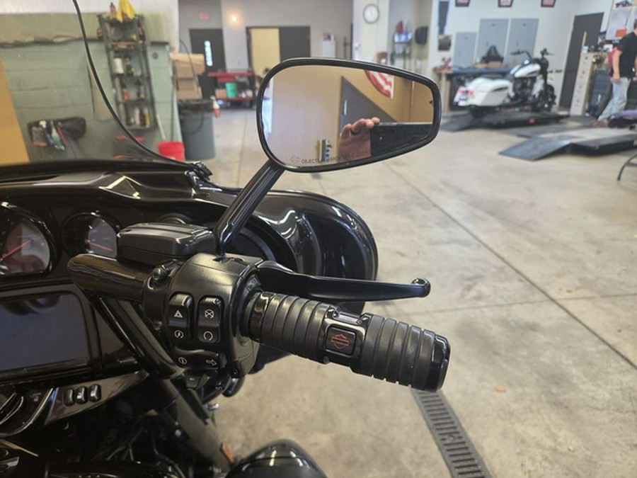 2018 Harley-Davidson Touring FLHTKSE - CVO Limited