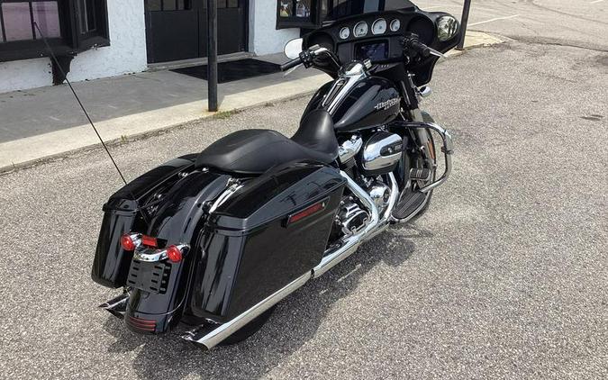 2019 Harley-Davidson® FLHX - Street Glide®