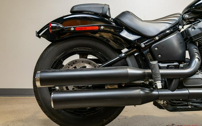 2023 Harley-Davidson® SOFTAIL STREET BOB 114