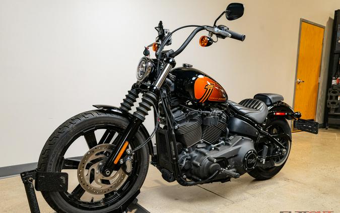 2023 Harley-Davidson® SOFTAIL STREET BOB 114