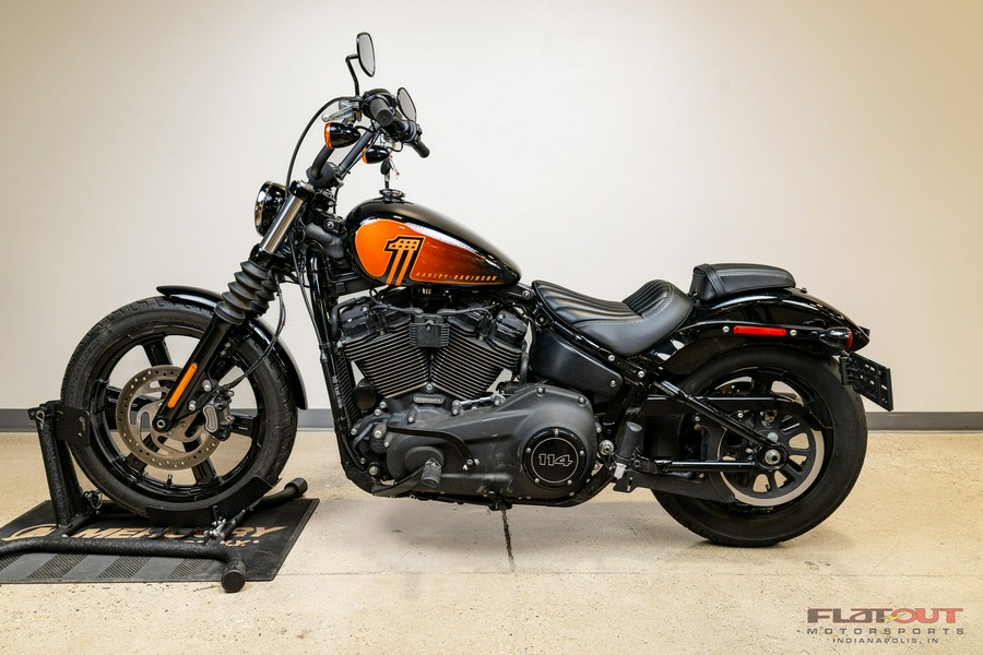 2023 Harley-Davidson® SOFTAIL STREET BOB 114