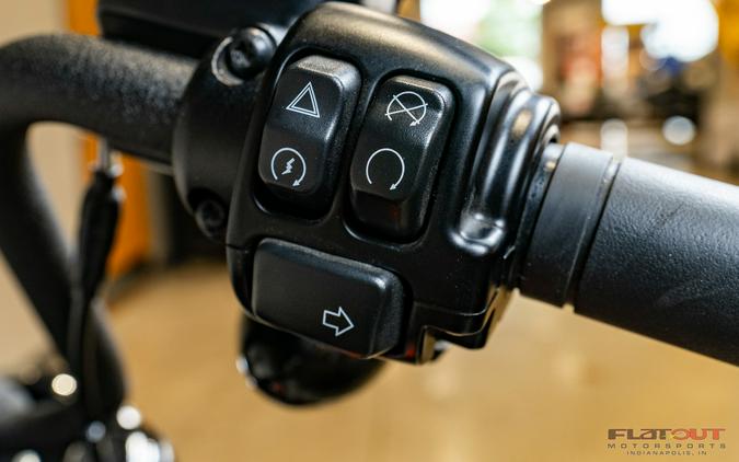 2023 Harley-Davidson® SOFTAIL STREET BOB 114