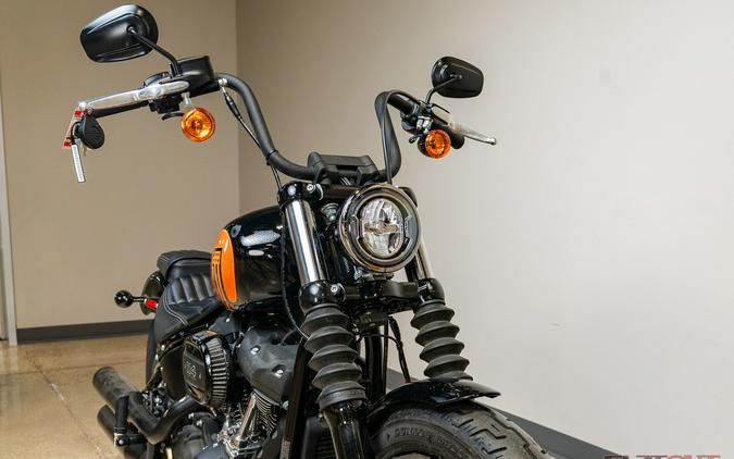 2023 Harley-Davidson® SOFTAIL STREET BOB 114