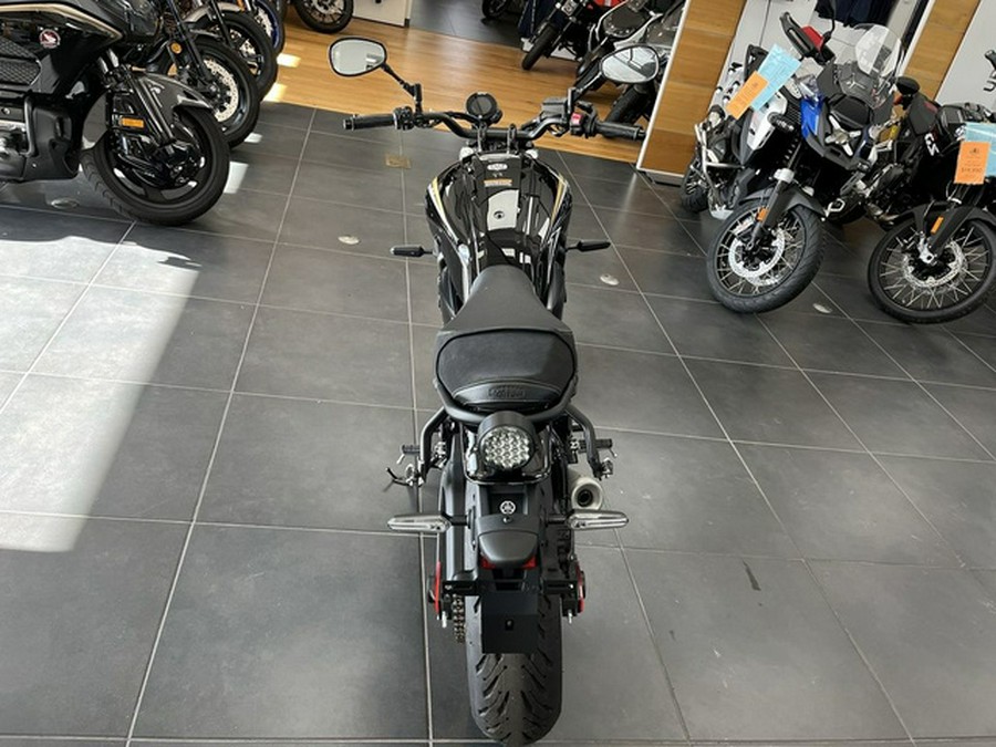 2025 Yamaha XSR 700