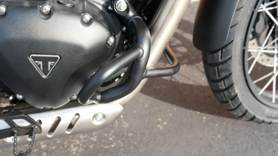 2026 Triumph Scrambler 400 XC