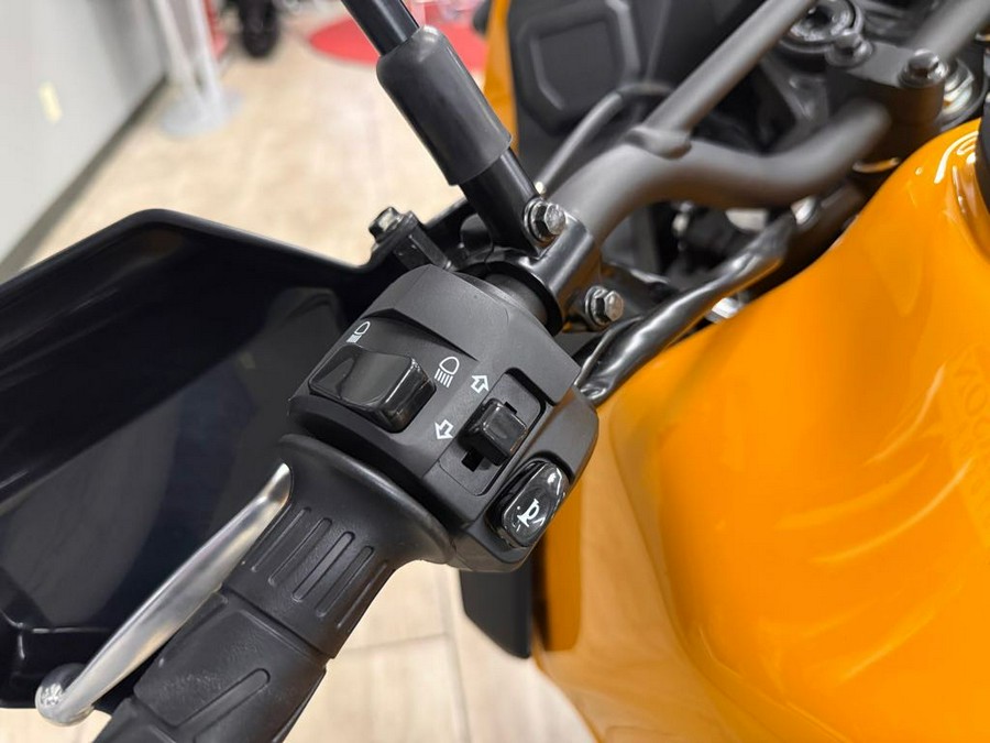 KLR® 650 Base - Kawasaki