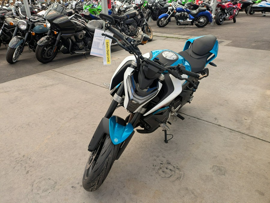 2024 CFMOTO 450NK