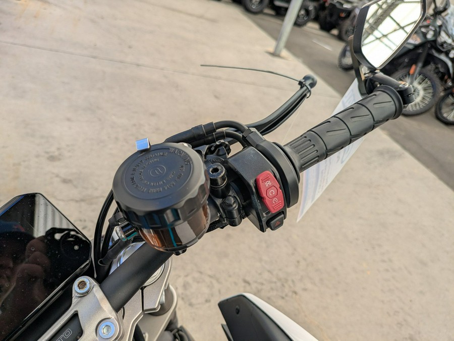 2024 CFMOTO 450NK