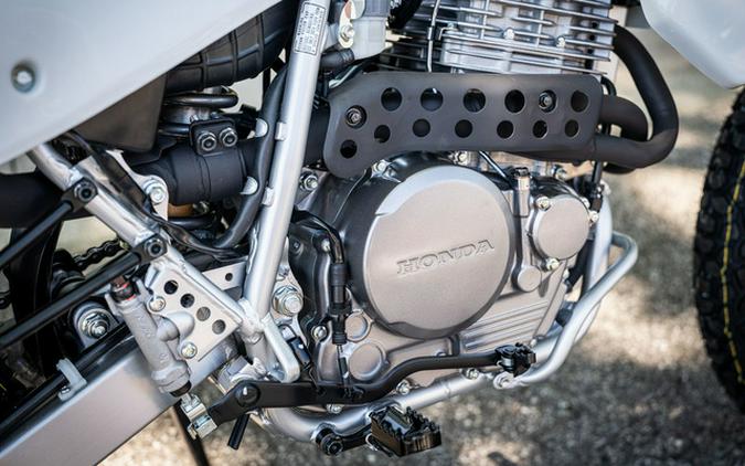 2025 Honda XR 650L