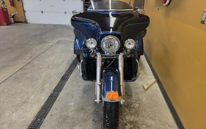 2013 Harley-Davidson Trike FLHTCUTG - Tri Glide Ultra Classic