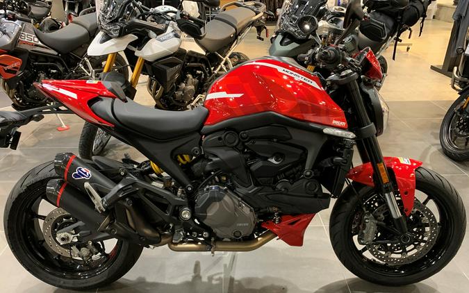 2023 Ducati Monster Plus