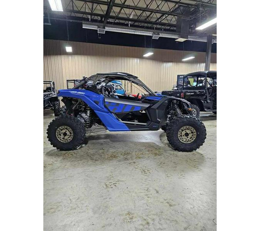 2024 Can-Am® Maverick X3 X rs Turbo RR with Smart-Shox Dazzling Blue & Carbon Black