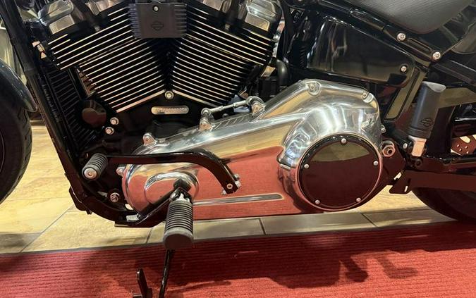 2025 Harley-Davidson® FXBB - Street Bob®