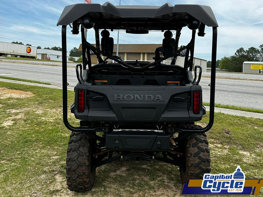 2022 Honda® Pioneer 1000-5