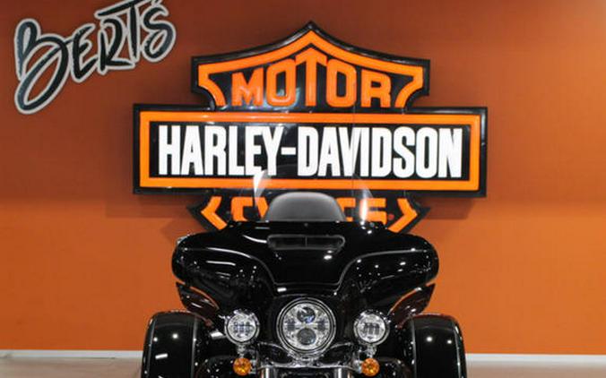 2024 Harley-Davidson® FLHTCUTG - Tri Glide® Ultra