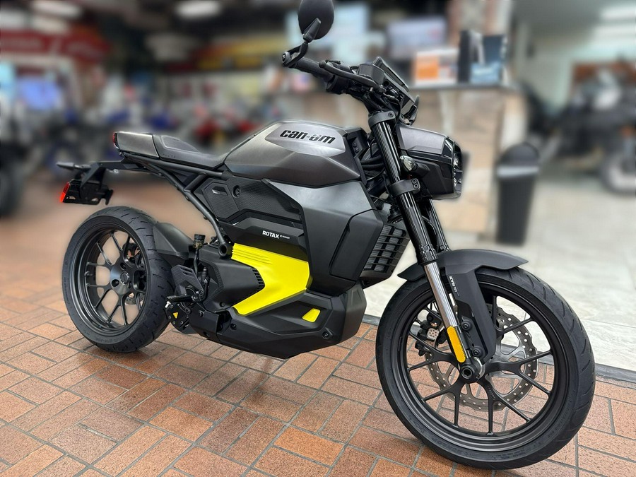 2025 Can-Am PULSE EV46-27