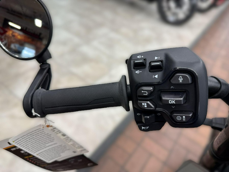 2025 Can-Am PULSE EV46-27