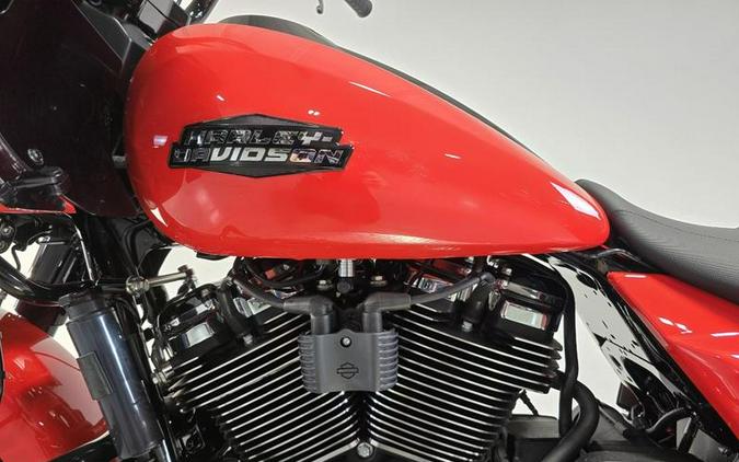 2026 Harley-Davidson® FLTRX - Road Glide®