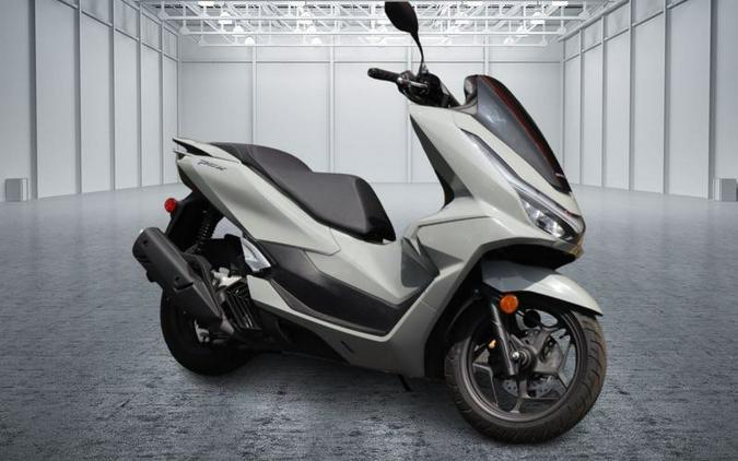 2025 PCX - Honda