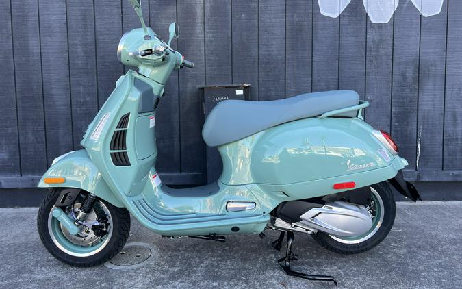2027 Vespa GTS 310 80th Anniversario