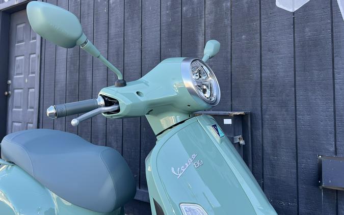 2027 Vespa GTS 310 80th Anniversario