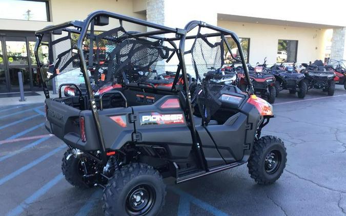 2026 HONDA PIONEER 700-4