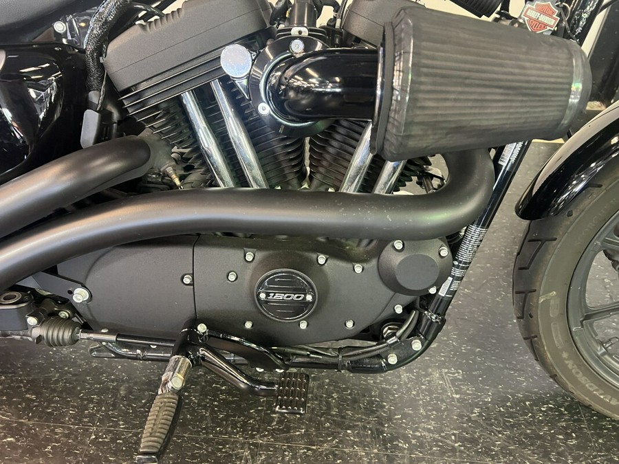 2020 Harley-Davidson Iron 1200 Vivid Black XL1200NS