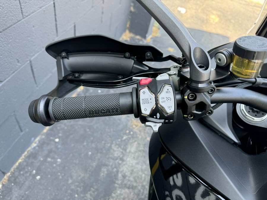 2024 Ducati Multistrada V2S