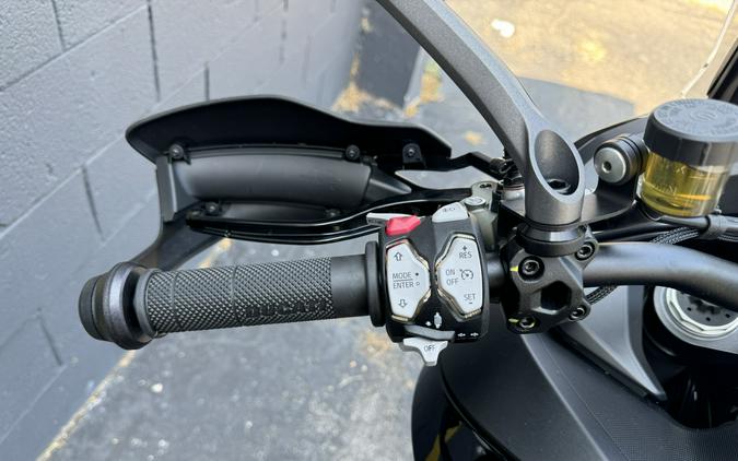 2024 Ducati Multistrada V2S