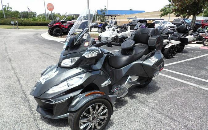 2017 Can-Am Spyder RT Limited 6-Speed Semi-Automatic (SE6)