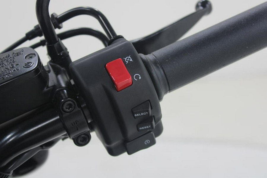 2025 Yamaha Bolt R-Spec