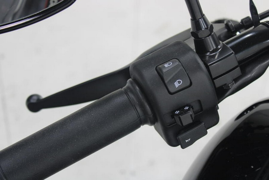 2025 Yamaha Bolt R-Spec