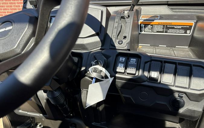 2026 Can-Am Defender MAX DPS HD10