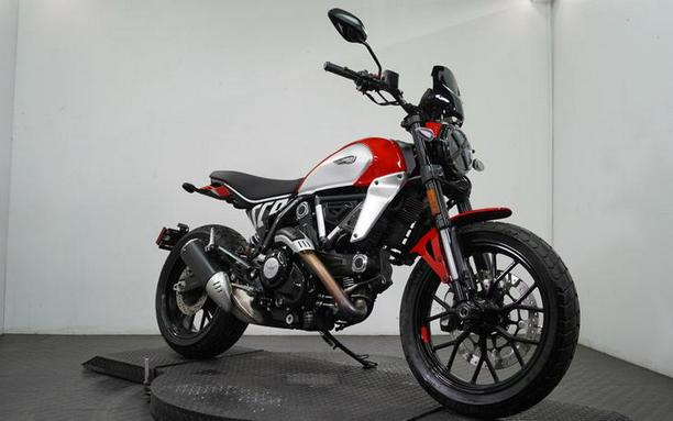 2024 Ducati Scrambler Icon (2G) Red