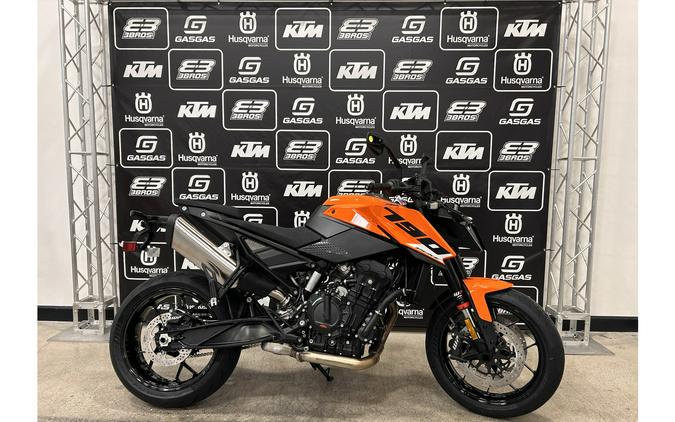 2027 790 Duke - KTM