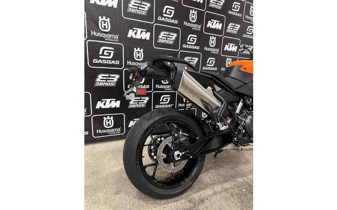 2027 790 Duke - KTM