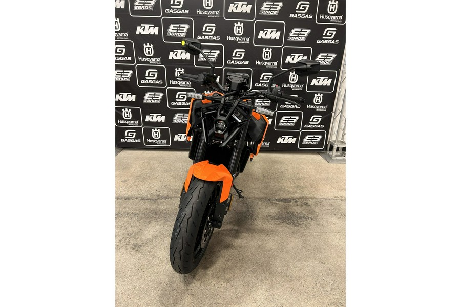 2027 790 Duke - KTM