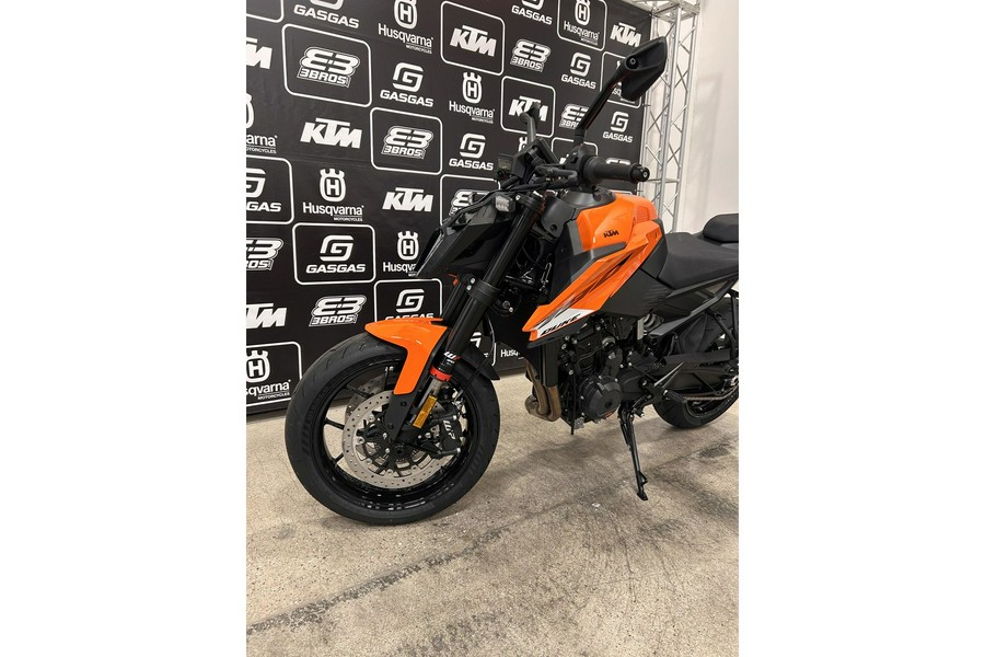 2027 790 Duke - KTM